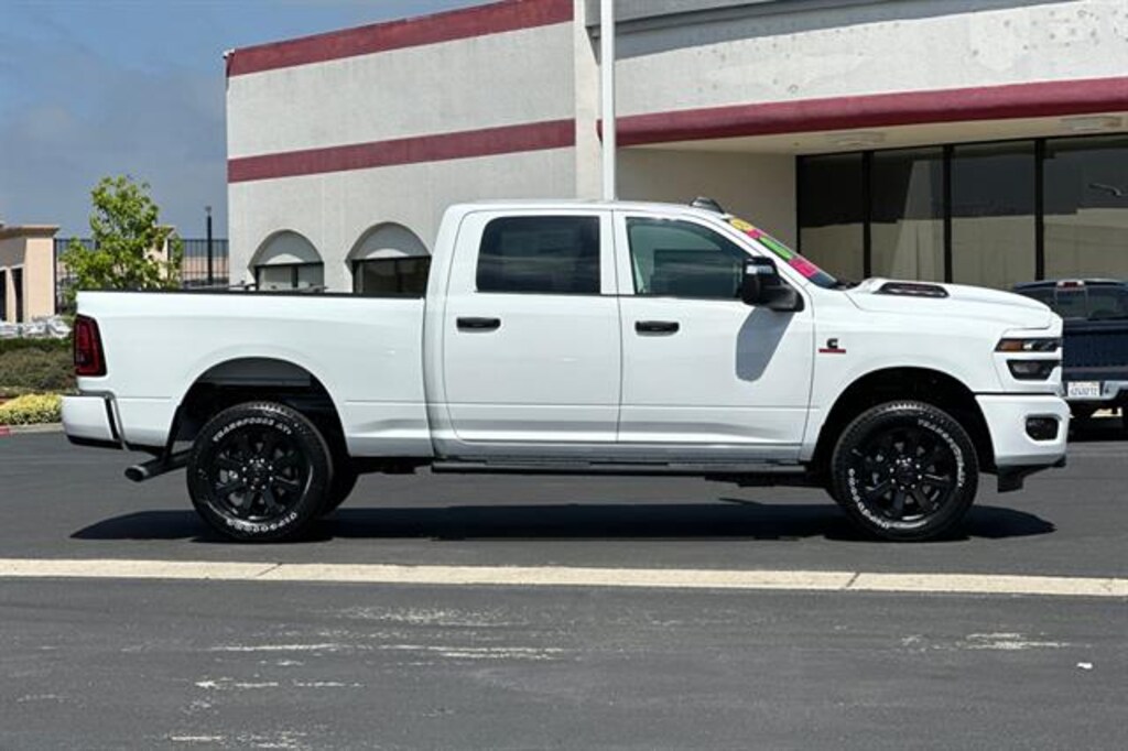 New 2026 Ram 2500 BLACK EXPRESS CREW CAB 4X4 6'4 BOX Pickup