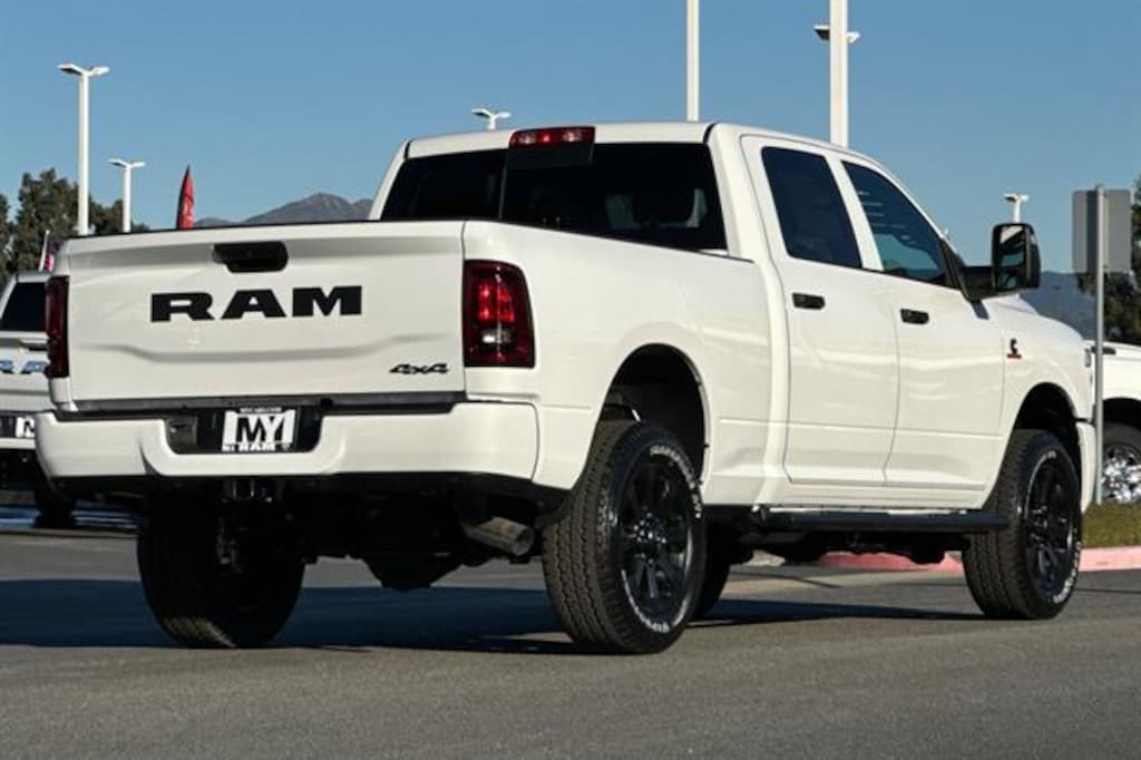 New 2026 Ram 2500 BLACK EXPRESS CREW CAB 4X4 6'4 BOX Pickup