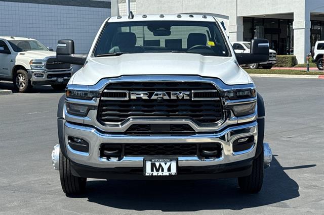 2026 Ram 4500 Tradesman photo 2