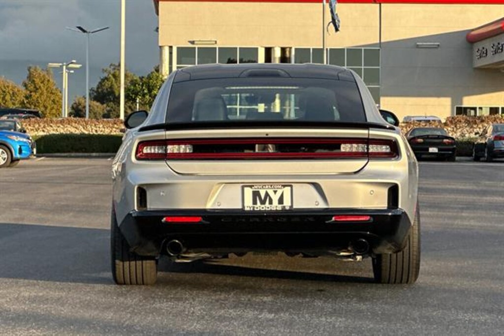 New 2026 Dodge Charger SCAT PACK 2-DOOR AWD Coupe