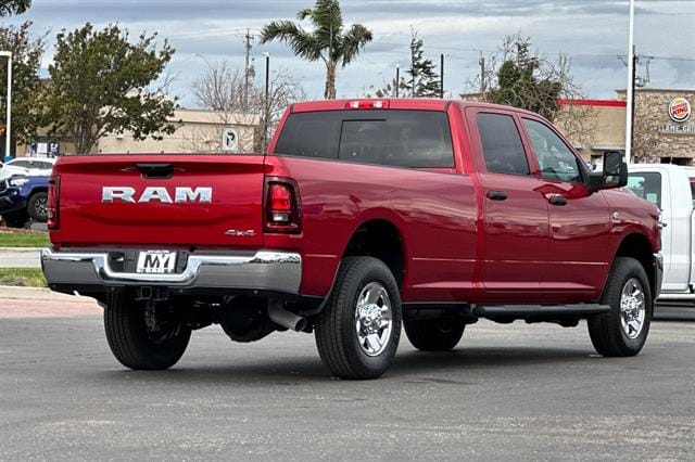2026 RAM 3500 Tradesman - Photo 3