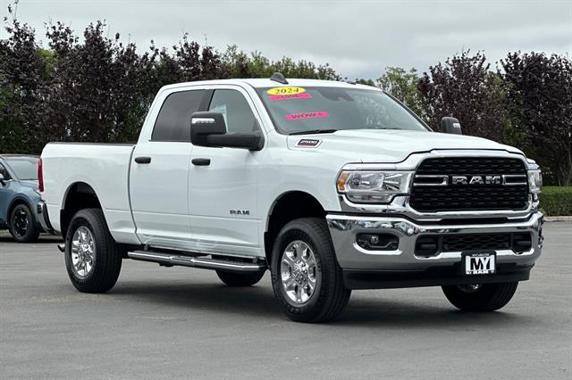 2024 Ram 2500 Big Horn photo 2