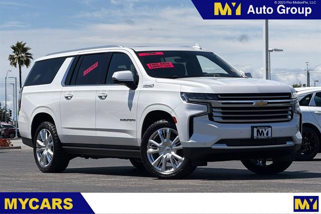 2021 Chevrolet Suburban's photo
