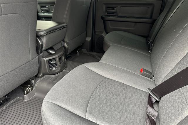 2026 RAM 3500 Tradesman - Photo 8