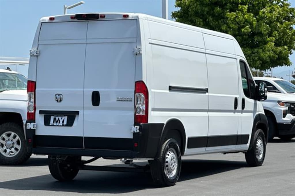 New 2025 Ram ProMaster PROMASTER 3500 TRADESMAN CARGO VAN HIGH ROOF 159' Cargo Van