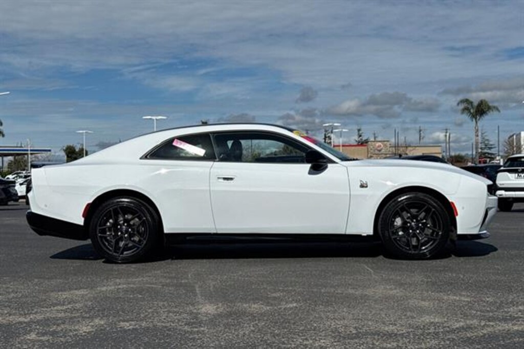 New 2026 Dodge Charger 2-Door SCAT PACK AWD Coupe