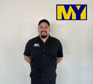 Staff member Ramiro Valdez from d7e176ca1c7c
