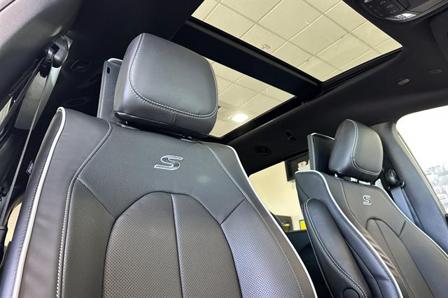 2026 Chrysler Pacifica Limited - Photo 15