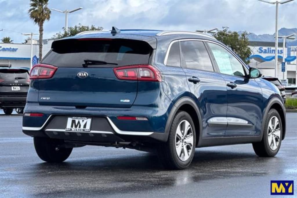 Used 2019 Kia Niro LX Car