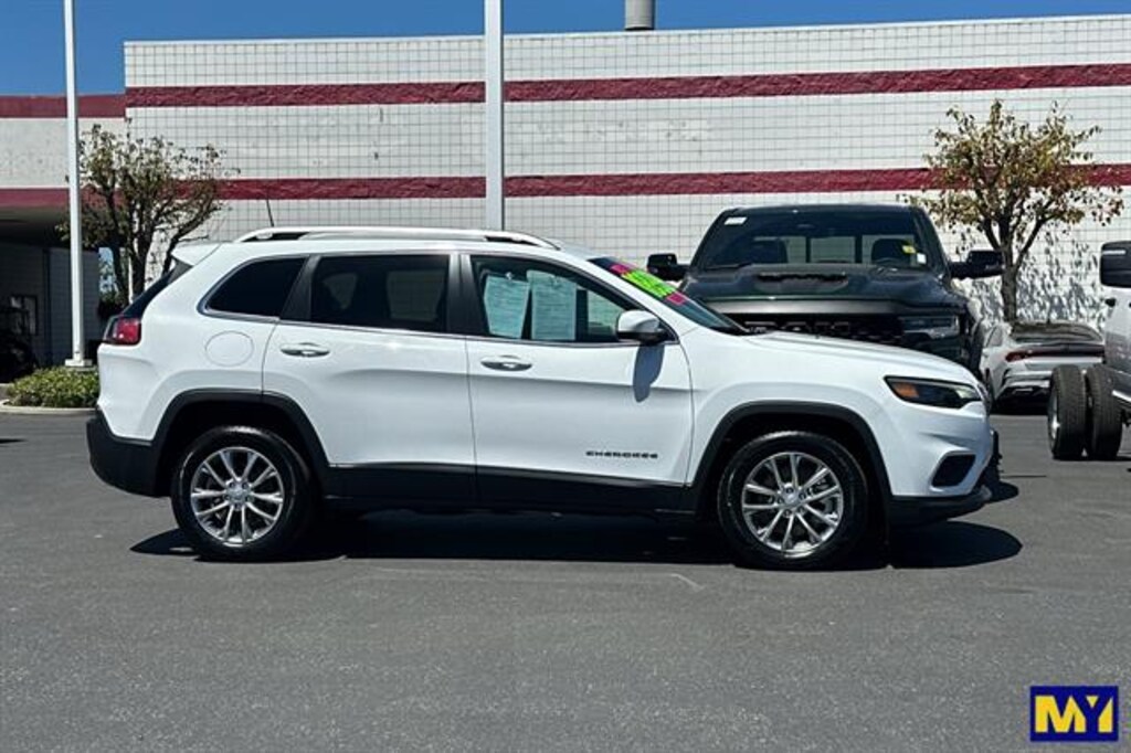 Used 2021 Jeep Cherokee Latitude Lux Sport Utility