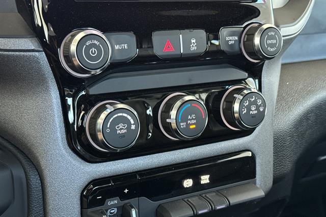 2026 RAM 2500 Tradesman - Photo 16