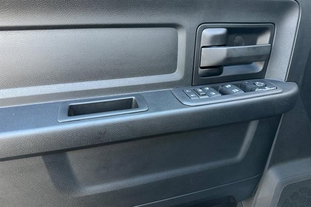 2026 RAM 3500 Tradesman - Photo 8