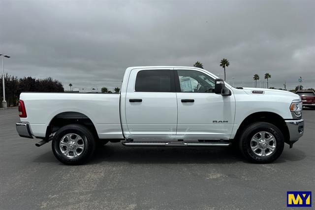 2024 Ram 2500 Big Horn photo 3