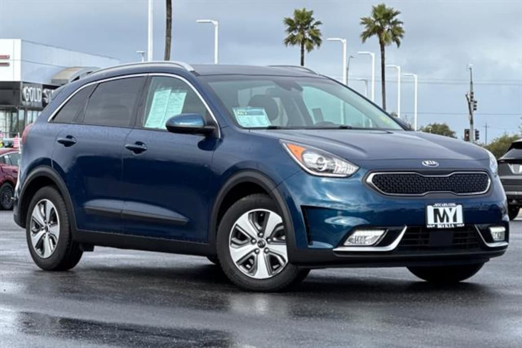 Used 2019 Kia Niro LX Car