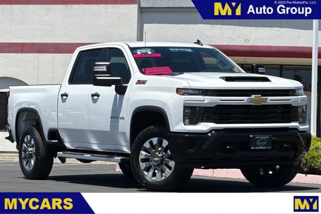 Used 2024 Chevrolet Silverado 2500HD Custom Truck