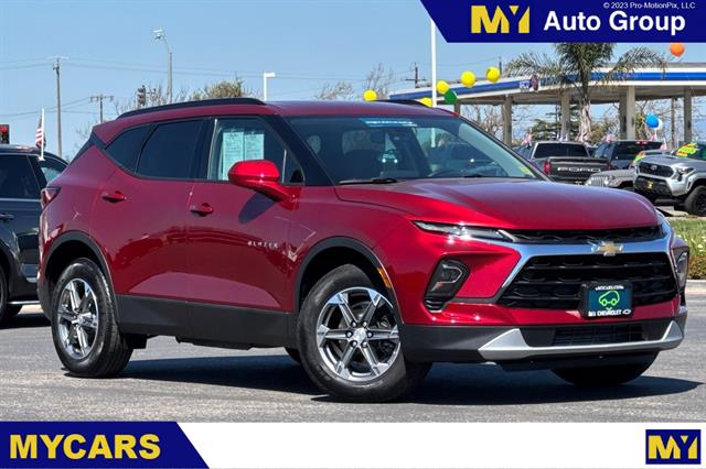 2025 Chevrolet Blazer 2.0T 2LT FWD's photo