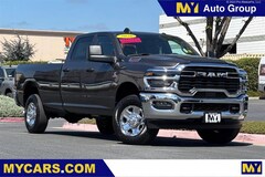 2026 Ram 2500 TRADESMAN CREW CAB 4X4 8' BOX Pickup