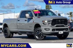 2026 Ram 3500 BIG HORN CREW CAB 4X4 8' BOX Pickup