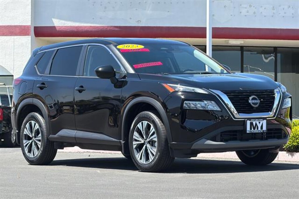 Used 2023 Nissan Rogue SV Sport Utility