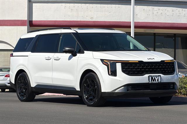 New 2026 Kia Carnival MPV Hybrid SX Prestige