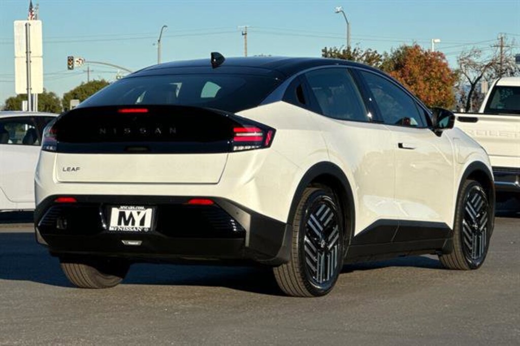 New 2026 Nissan LEAF SV+ SUV