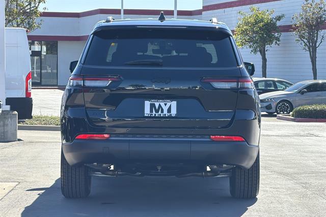 New 2027 Jeep Grand Cherokee L Laredo Altitude