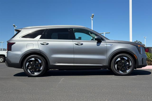 New 2026 Kia Sorento Plug-In Hybrid EX AWD