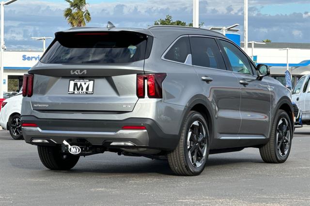 New 2026 Kia Sorento Hybrid EX