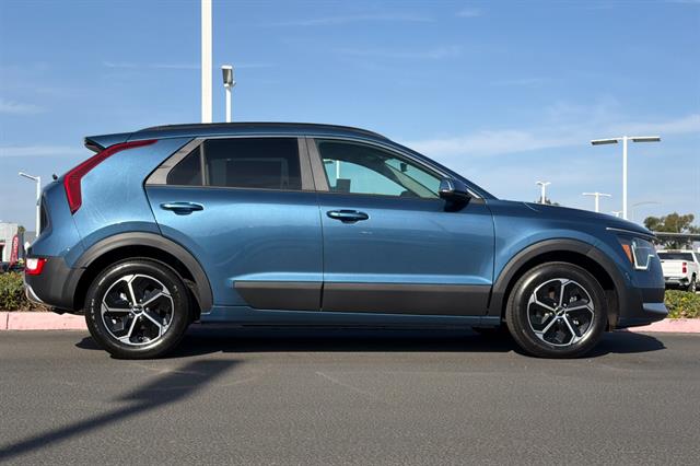 New 2026 Kia Niro EX FWD