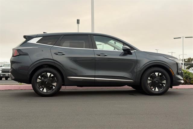 New 2026 Kia Sportage Hybrid LX