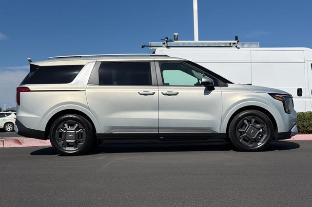 New 2026 Kia Carnival MPV Hybrid EX