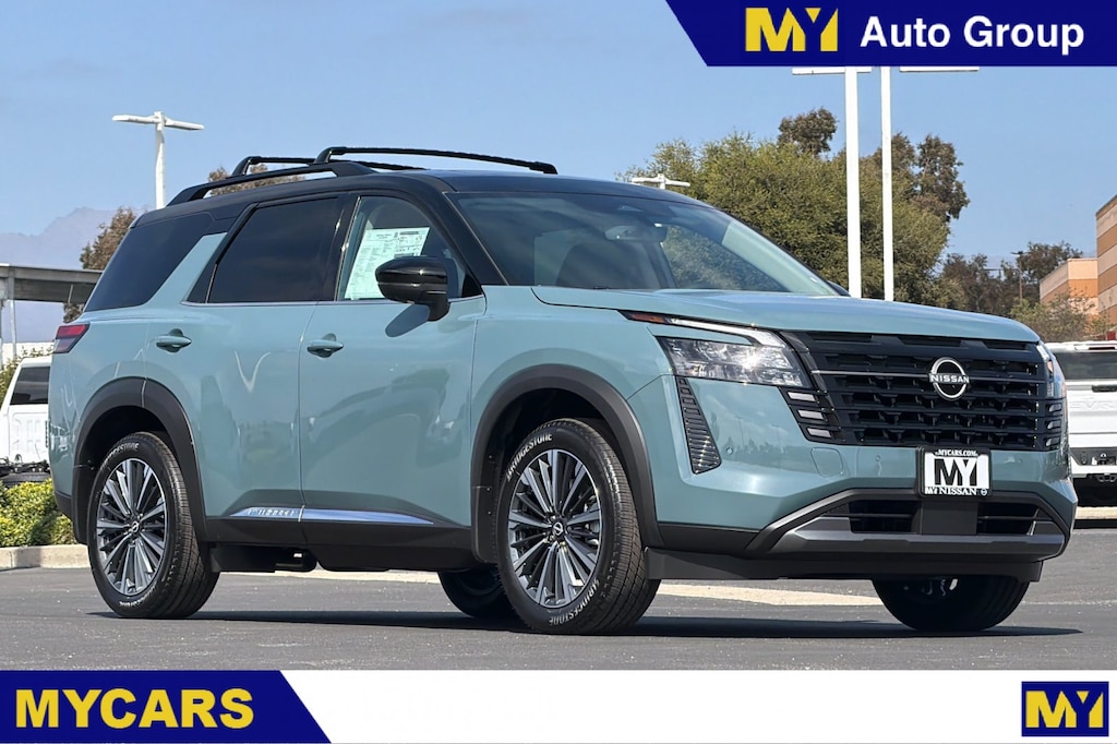 New 2026 Nissan Pathfinder Platinum SUV