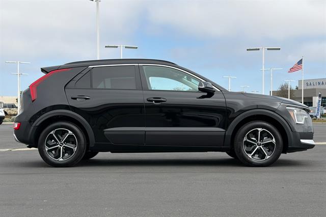 New 2026 Kia Niro EX