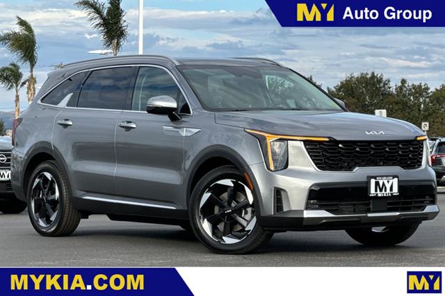 New 2026 Kia Sorento Hybrid EX