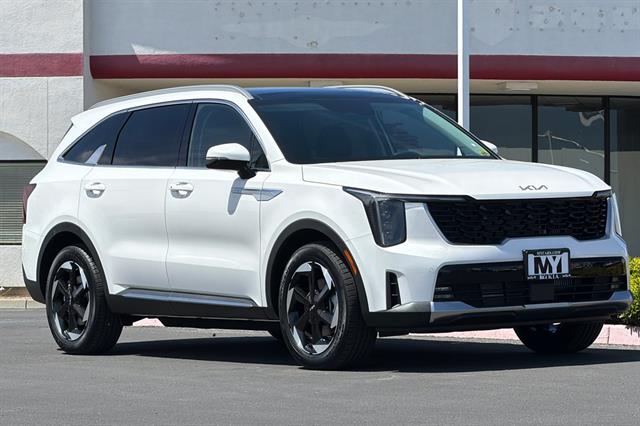 New 2026 Kia Sorento Hybrid EX