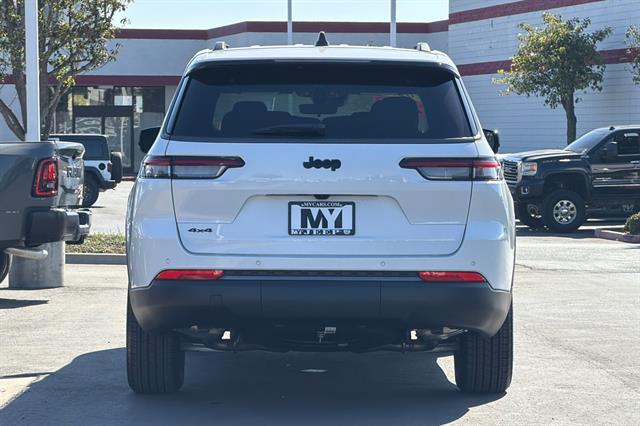New 2027 Jeep Grand Cherokee L Laredo Altitude