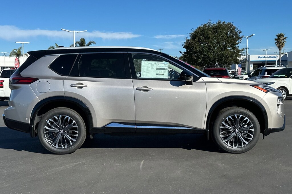 New 2025 Nissan Rogue Platinum SUV
