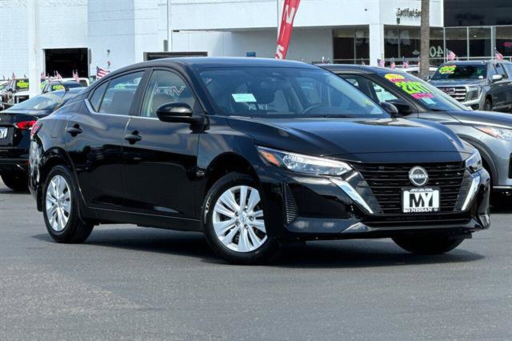 New 2025 Nissan Sentra S Sedan