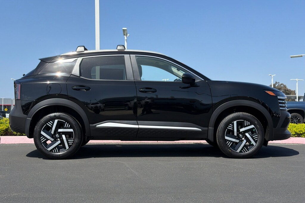 New 2026 Nissan Kicks SV SUV