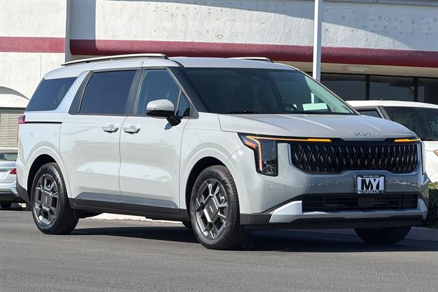 New 2026 Kia Carnival MPV Hybrid EX