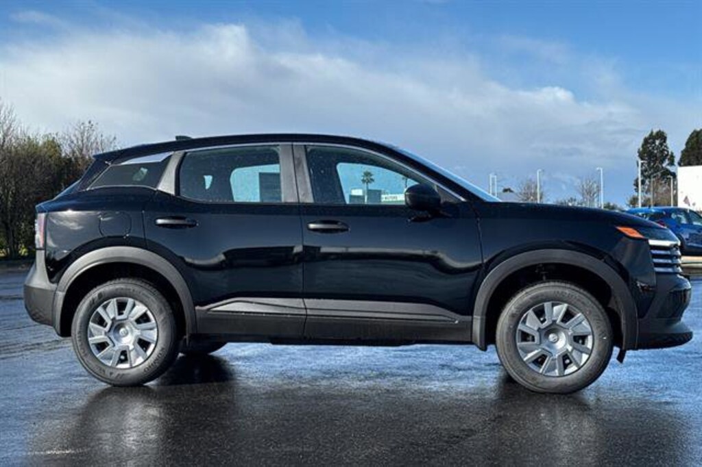 New 2026 Nissan Kicks S SUV