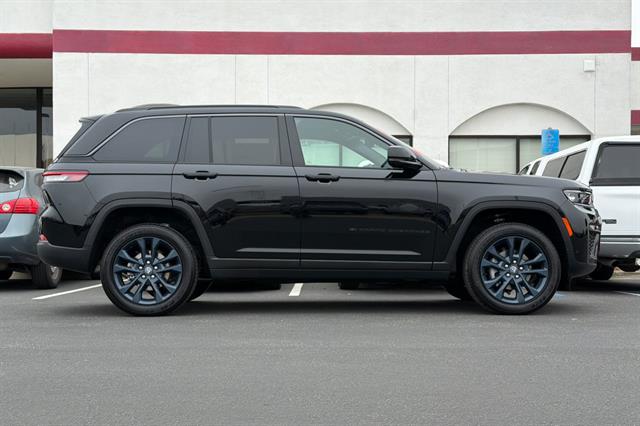 New 2026 Jeep Grand Cherokee 85th Anniversary Edition