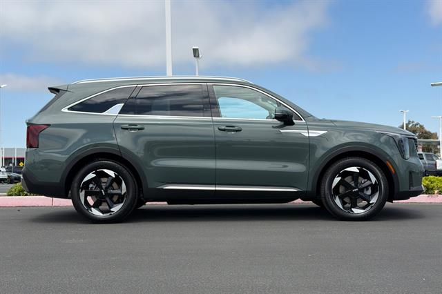 New 2026 Kia Sorento Hybrid EX