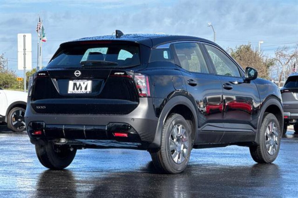 New 2026 Nissan Kicks S SUV