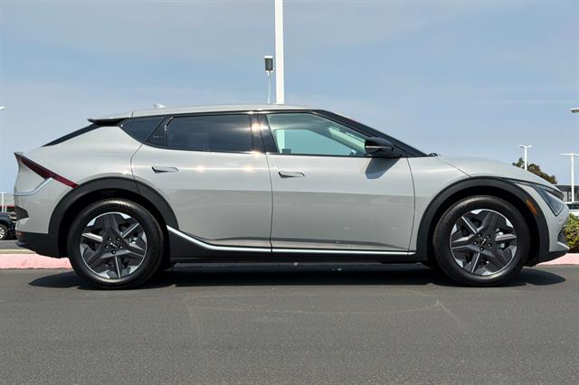 New 2026 Kia EV6 Light Long Range RWD
