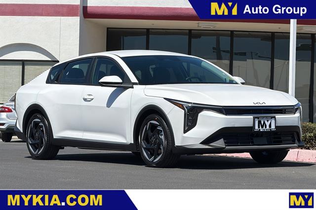 New 2026 Kia K4 EX