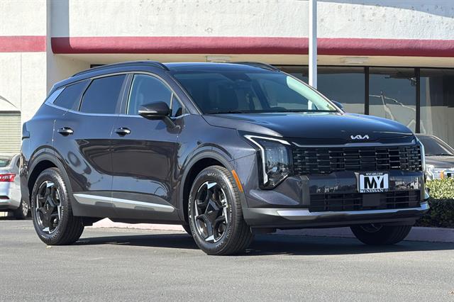 New 2026 Kia Sportage EX