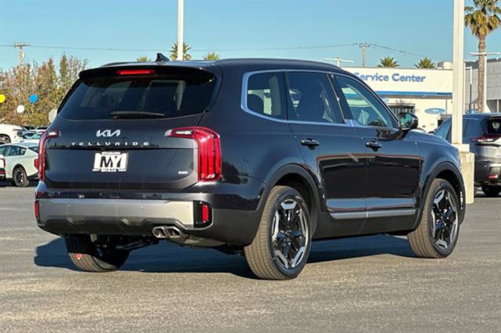 New 2025 Kia Telluride S SUV