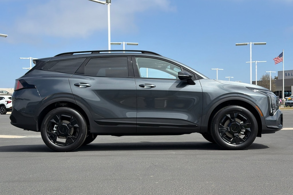 New 2026 Kia Sportage Hybrid X-Line SUV