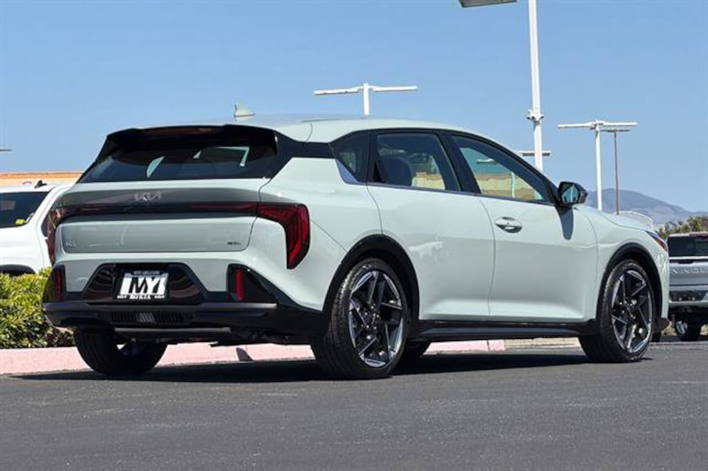 New 2026 Kia K4 Hatchback GT-Line Hatchback